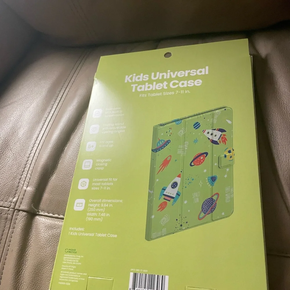 Kids Universal Tablet Case with Space Design Fits 7” to 11” NWT Fun Green Art